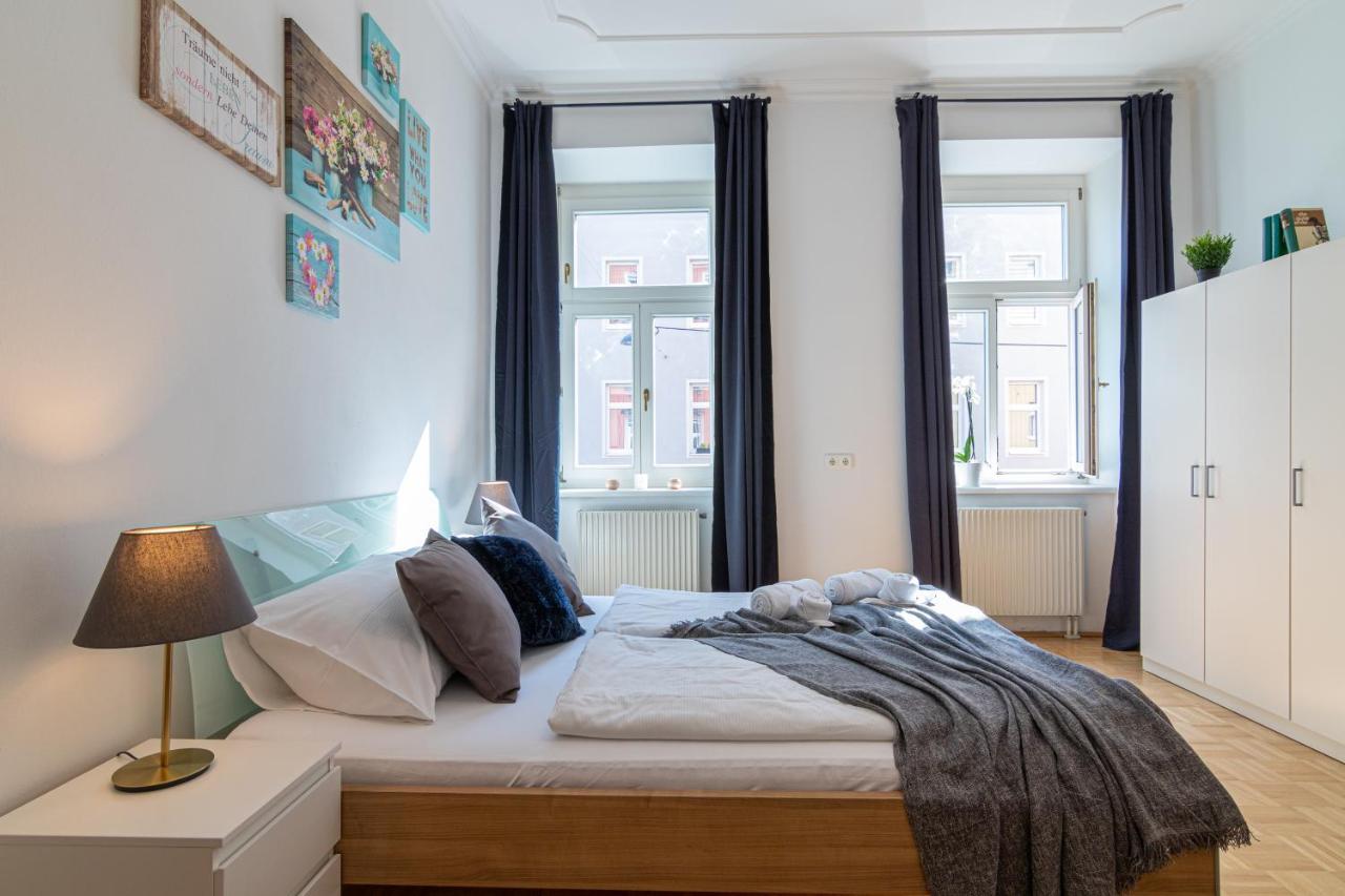 Yeshello Elegant Apartment Near Central Wien Exterior foto