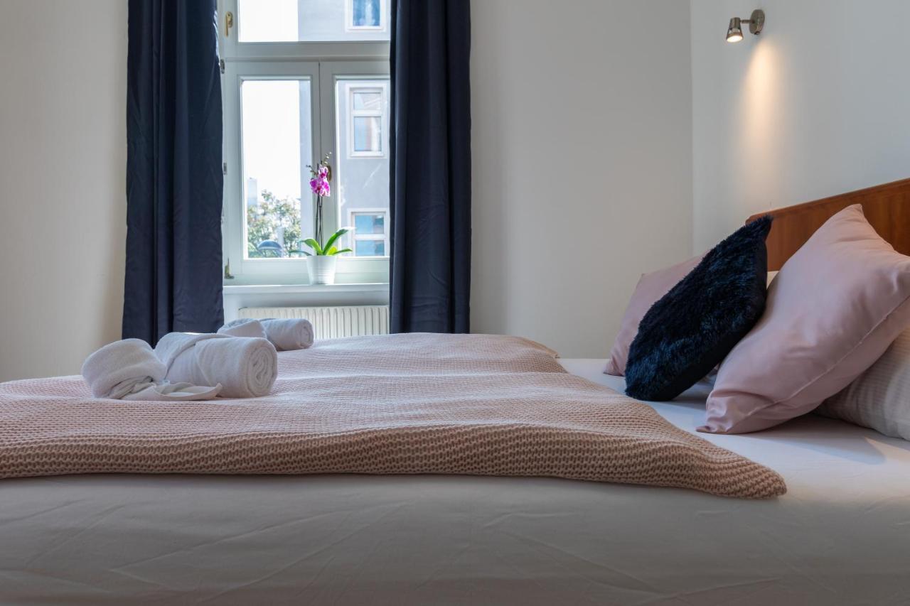 Yeshello Elegant Apartment Near Central Wien Exterior foto