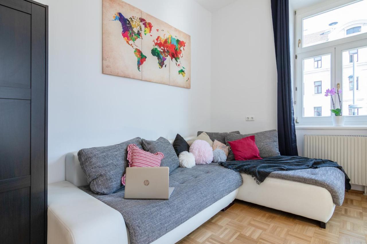 Yeshello Elegant Apartment Near Central Wien Exterior foto